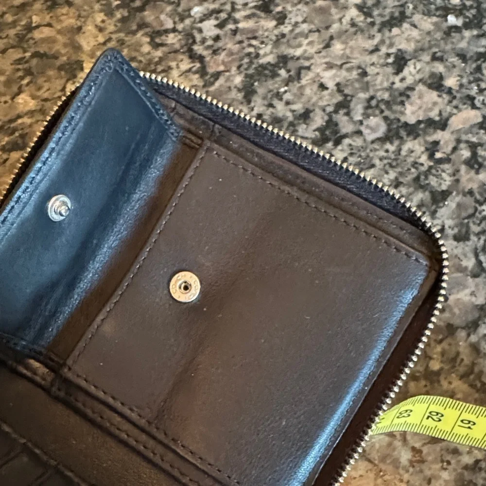 Coach Black and Gray Signature canvas and leather zip around Wallet EUC